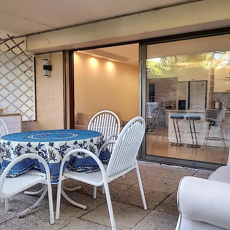Apartament Chateau De La Pinede Juan-les-Pins