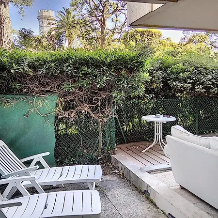 Chateau De La Pinede Lejlighed *